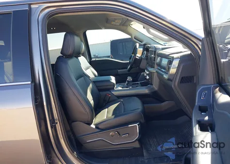 2022 Ford F-150 Lariat из США, поврежденный, VIN 1FTFW1E55NFC37655